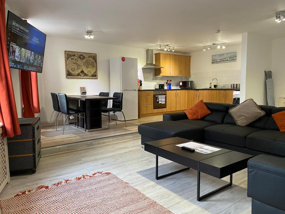 Simpson Beach View Apartments By Blackpool Service Apartments Экстерьер фото